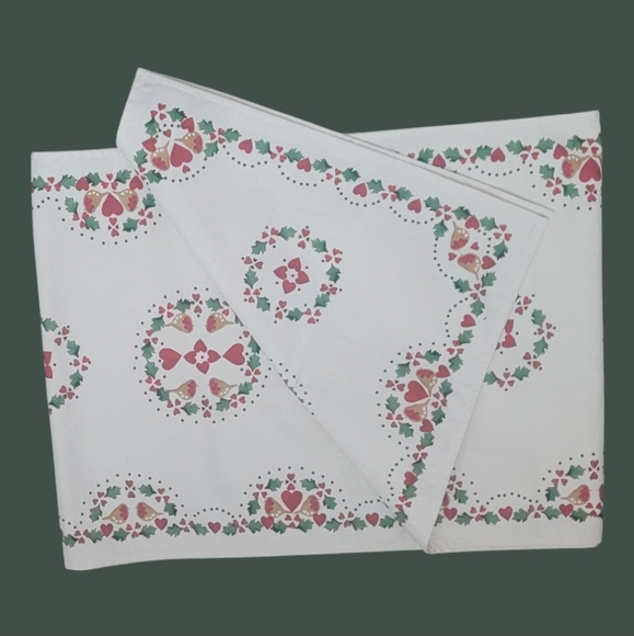 Emma Bridgewater Christmas Table Runner - Picture 4 of 11